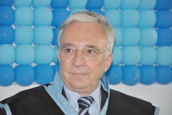 Fiica guvernatorului BNR vinde cu 15 milioane de euro un teren din Mamaia Nord